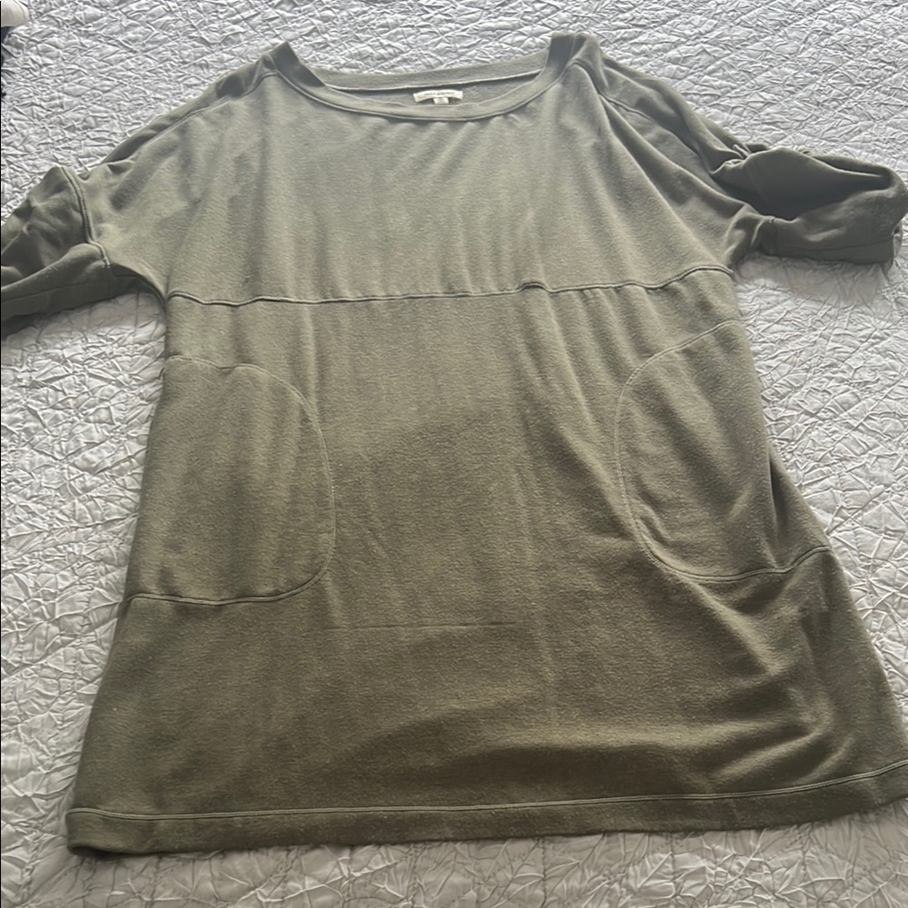 Max Studio Green Tunic Dress with 3/4 Sleeves and Pockets!